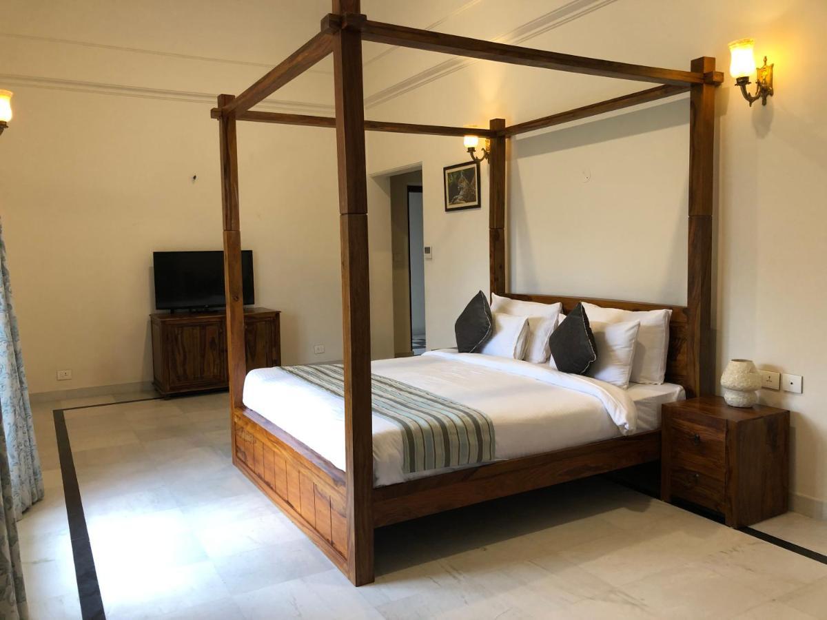 Hotel Raj Bagh Palace 자이푸르 외부 사진